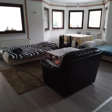 Apartman Uros パレ