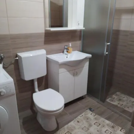 Apartment Apartman Uros Pale